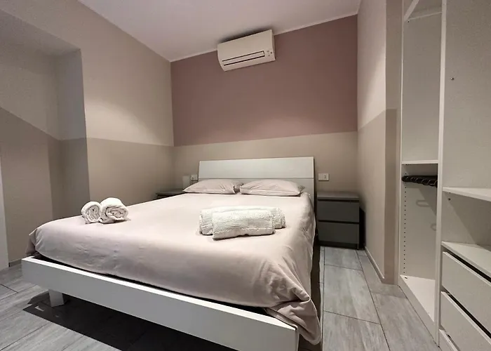 Апартаменты - A Due Passi *